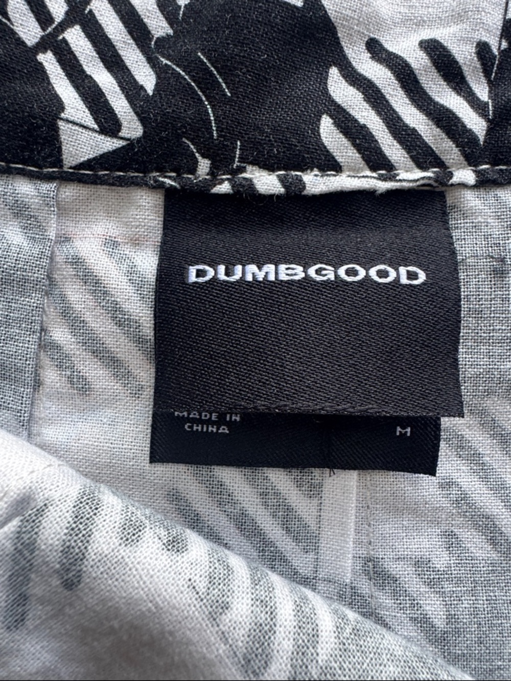 Dumbgood x Sanrio Chococat Pleated Mini Skirt Herringbone Size M - Picture 11 of 15